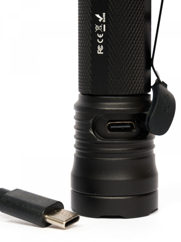 Ручной фонарь SKYWOODS MYSTIC, 1000 люмен, USB-Type C, холодный свет, IP67